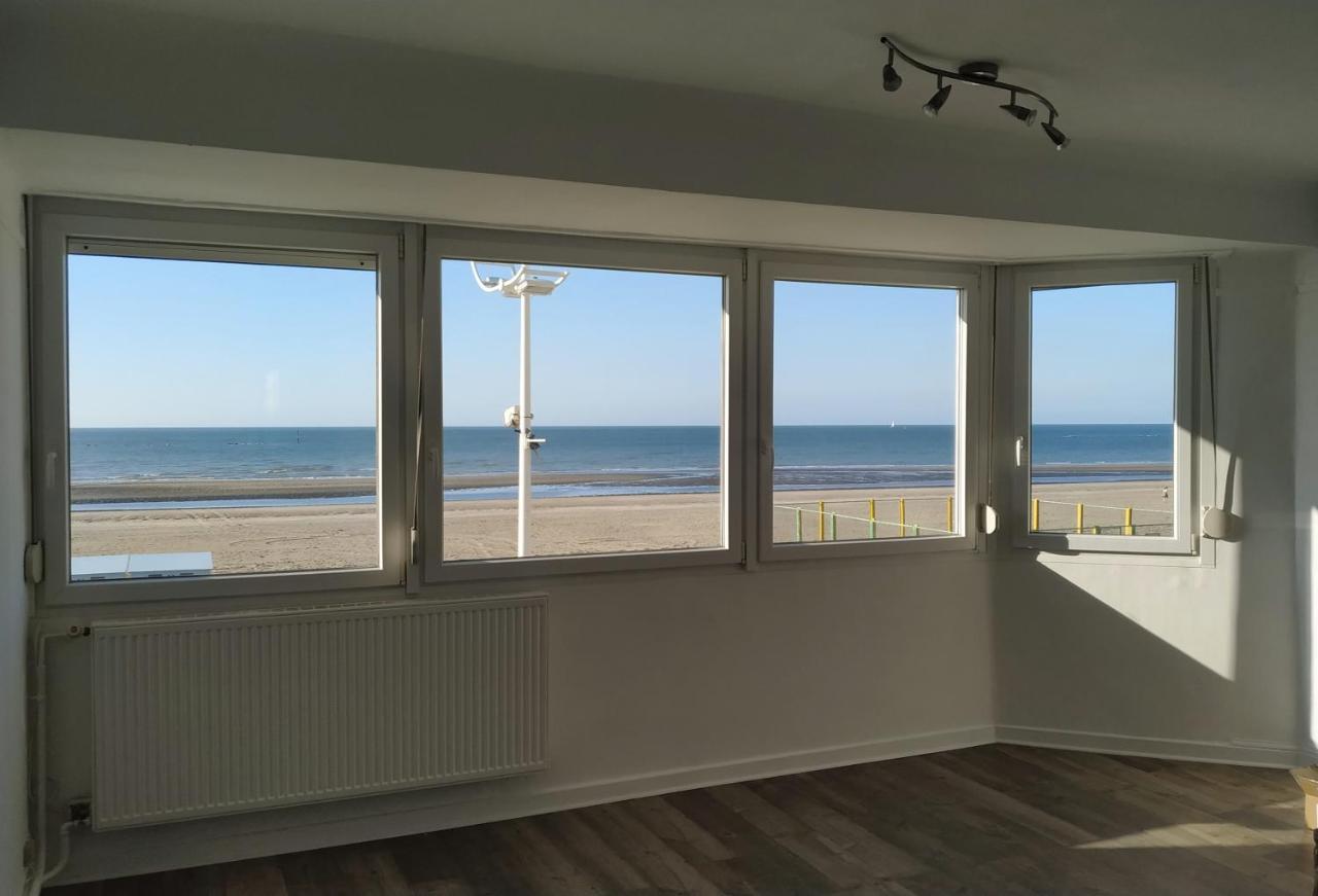 Magnifique Vue Mer Pour Ce T2 Totalement Renove Classe Meuble De Tourisme 3 Etoiles ダンケルク エクステリア 写真
